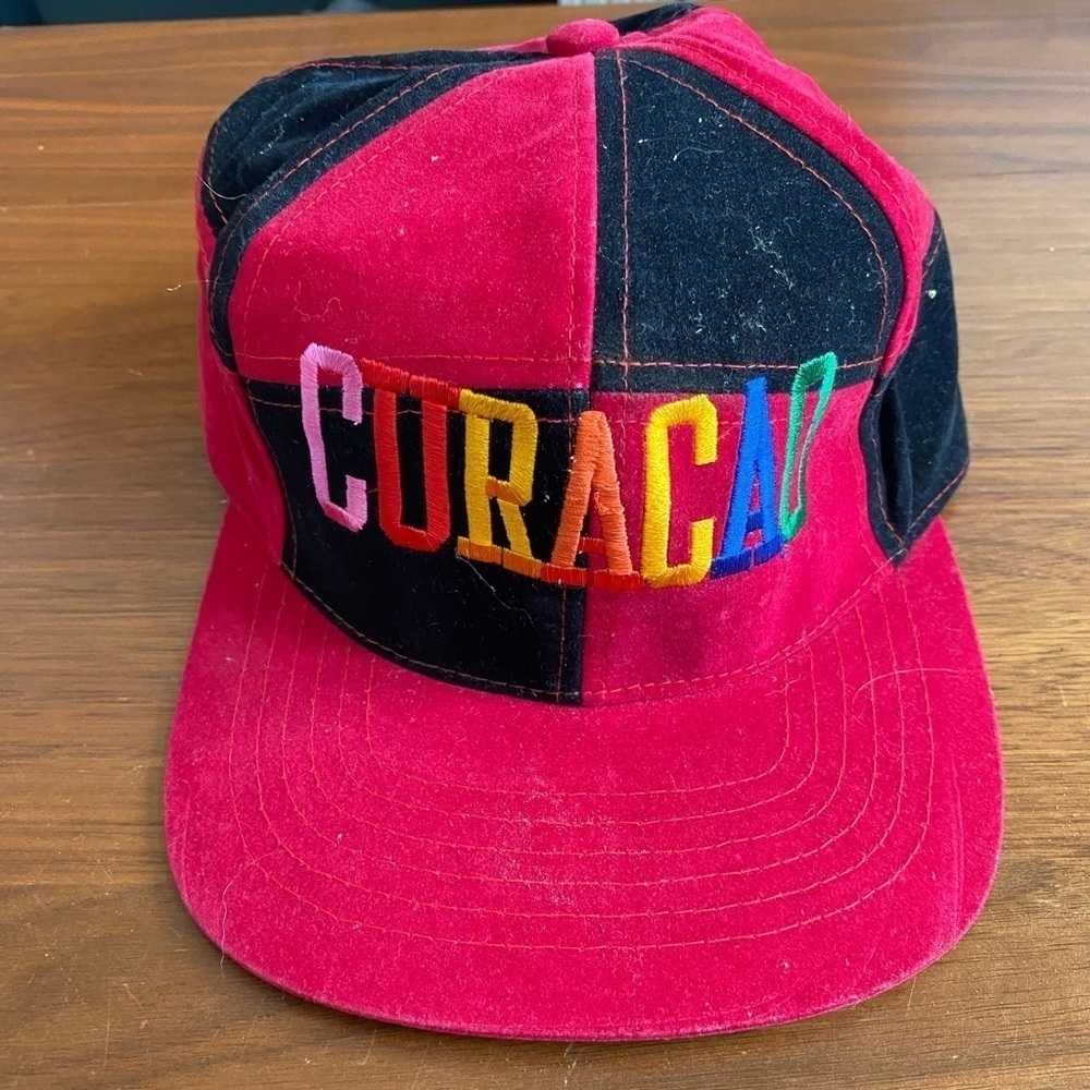 Vintage Curacao Travel Destination Hat View 3